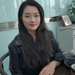 Ms. Panpan --marketing director